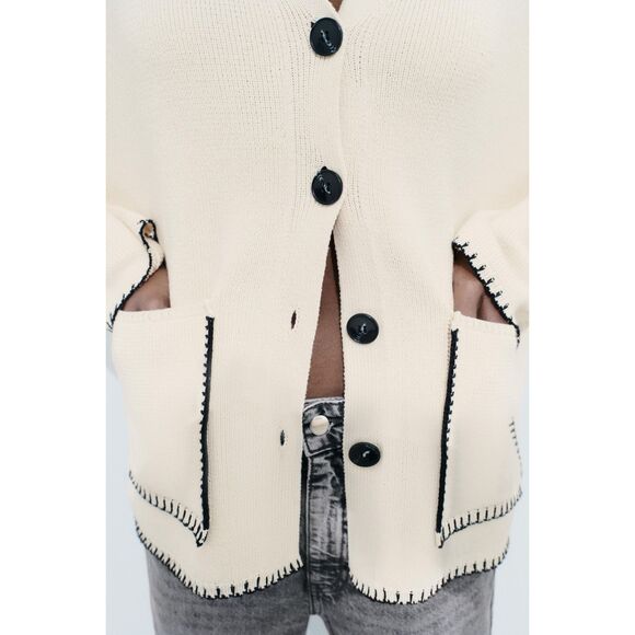 Zara Women’s Cream Black Contrasting Topstitch Oversized Pocket Cardigan Sweater - Picture 6 of 16